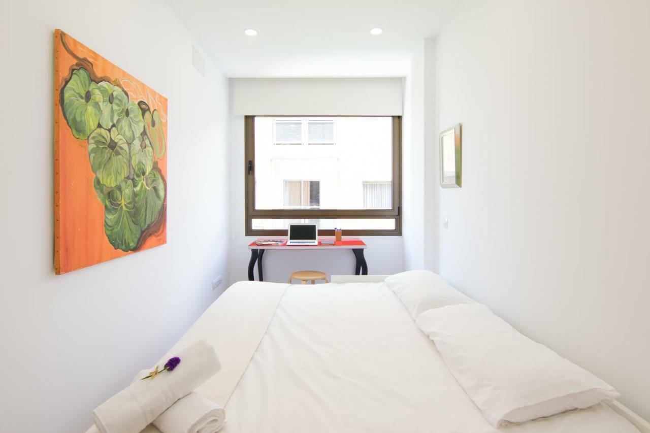 Homeforguest Stylish And Modern Apartment Overlooking Las Canteras Лас Палмас де Гран Канария Екстериор снимка