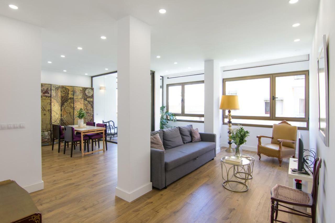 Homeforguest Stylish And Modern Apartment Overlooking Las Canteras Лас Палмас де Гран Канария Екстериор снимка
