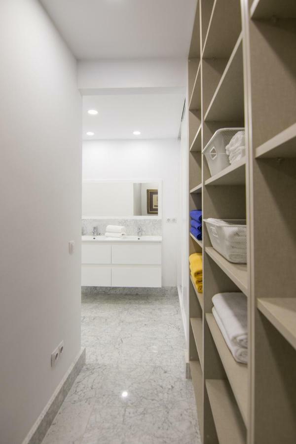 Homeforguest Stylish And Modern Apartment Overlooking Las Canteras Лас Палмас де Гран Канария Екстериор снимка